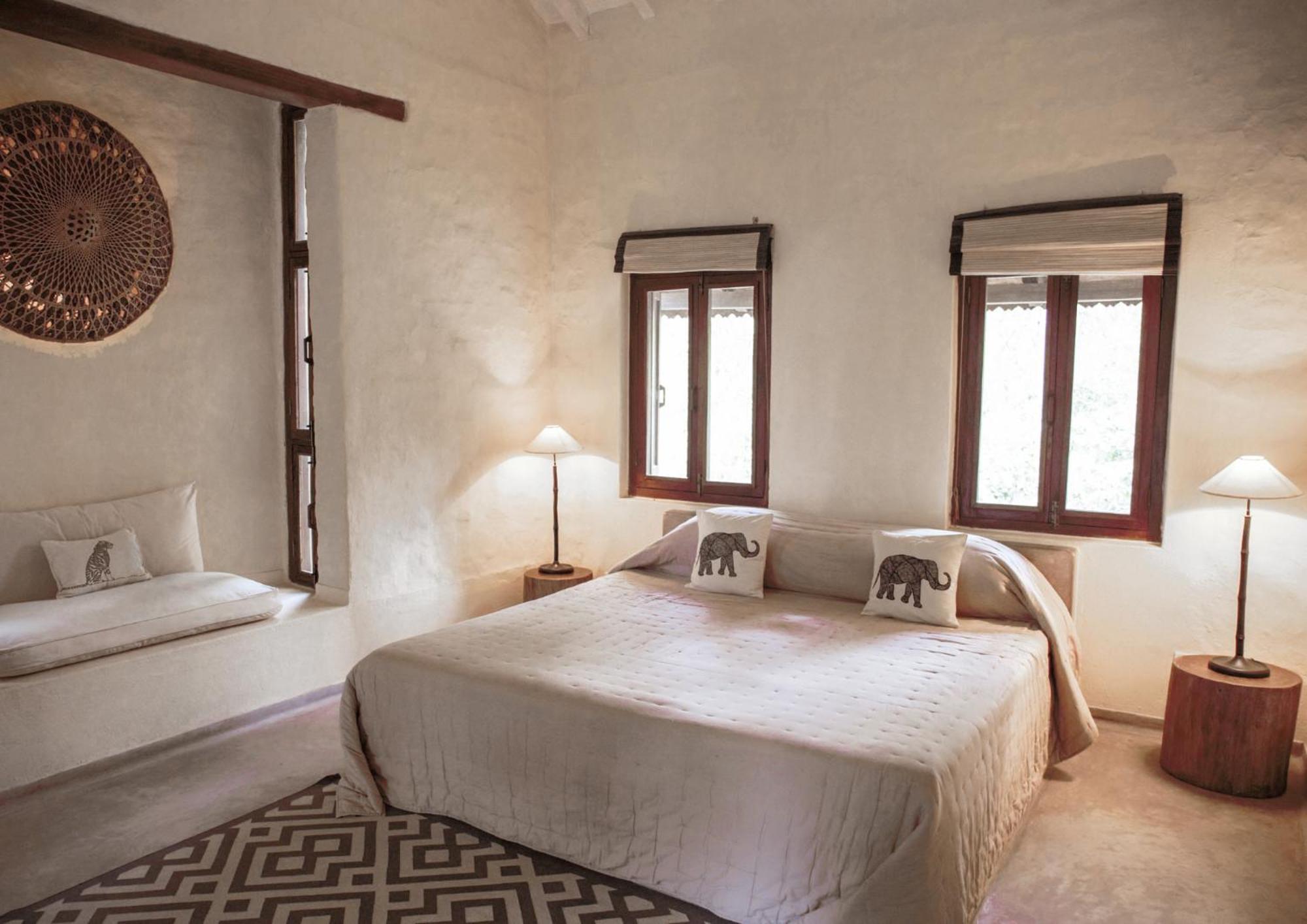 Tiger Tops Karnali Lodge Bardiya Luaran gambar
